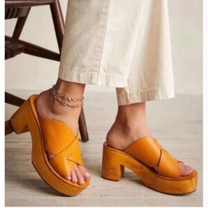 Free People Kora Platform Leather Wooden Clogs Sweetheart Shoes Sandals 37 7